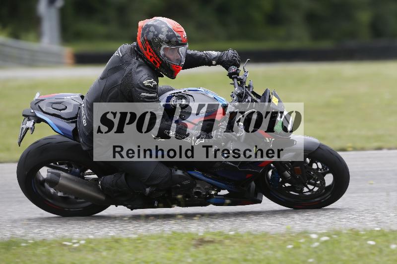 /23 07.06.2025 TZ Motorsport ADR/76